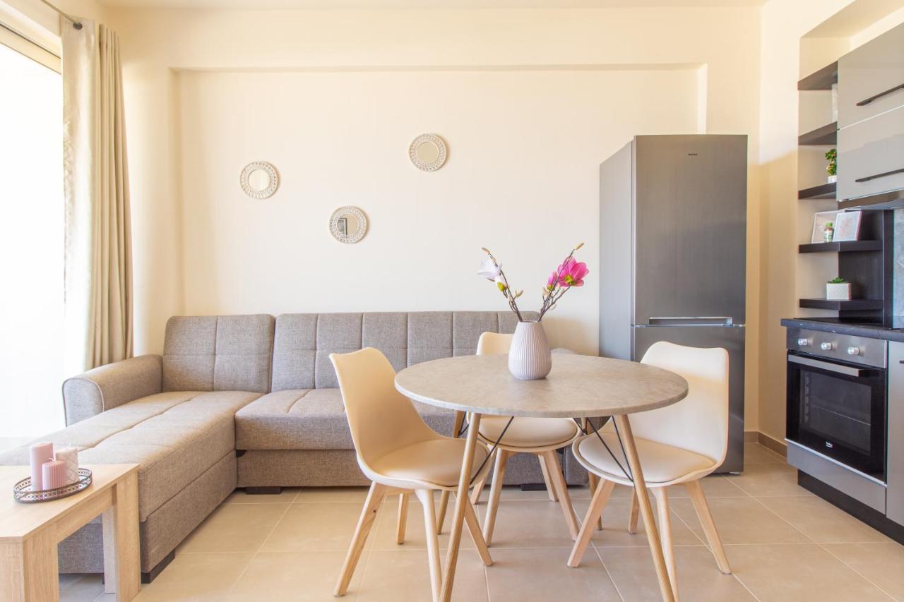 Cretan Fleur Apartments เอลาโฟนีซี ภายนอก รูปภาพ