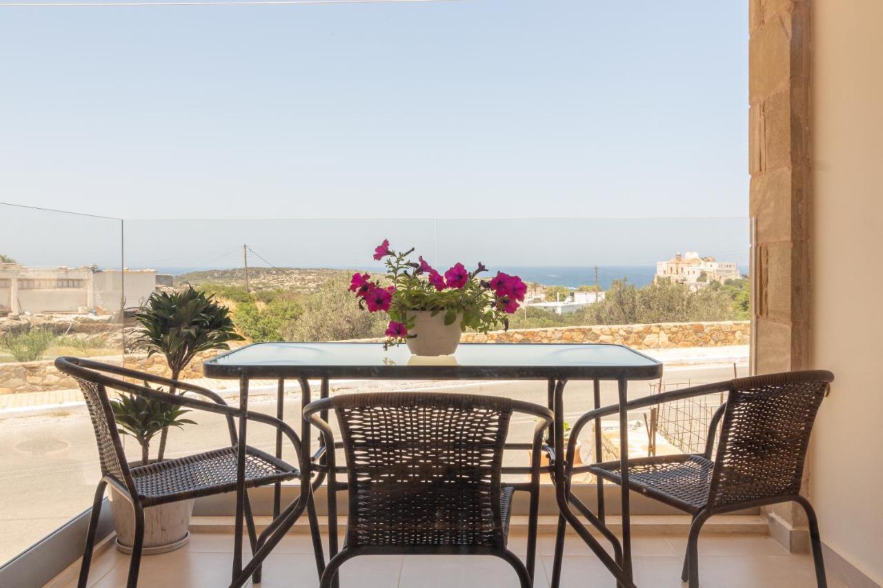 Cretan Fleur Apartments เอลาโฟนีซี ภายนอก รูปภาพ